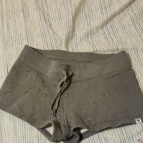 TNA Grey Shorts - Picture 5 of 6